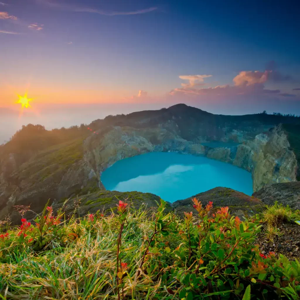 Danau Kelimutu in Flores | Invest Flores